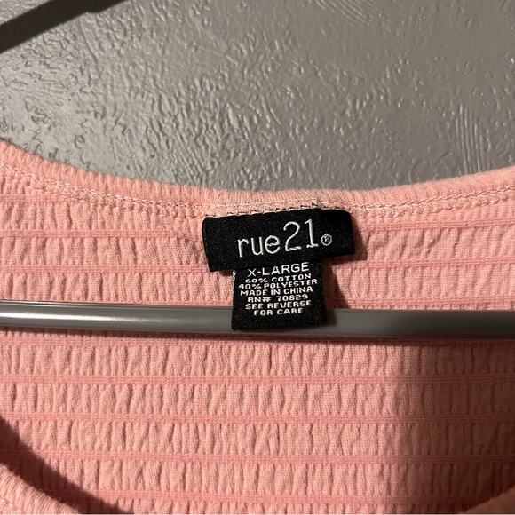 Rue 21 pink shirt - Picture 3 of 3